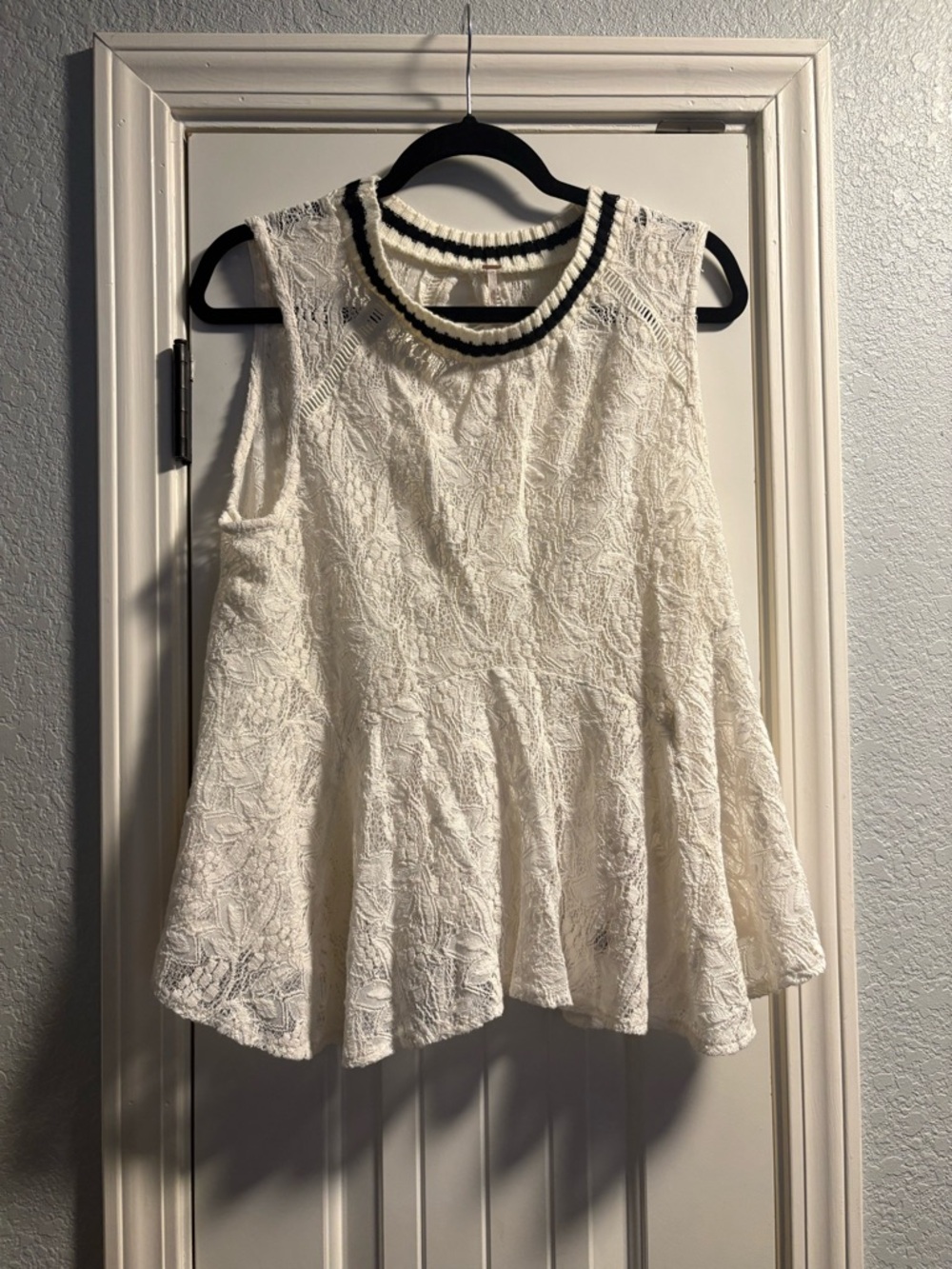 Free People Maisie Ivory Cream Lace Peplum Tank Top Womens Large Ivory Boho - Picture 2 of 6